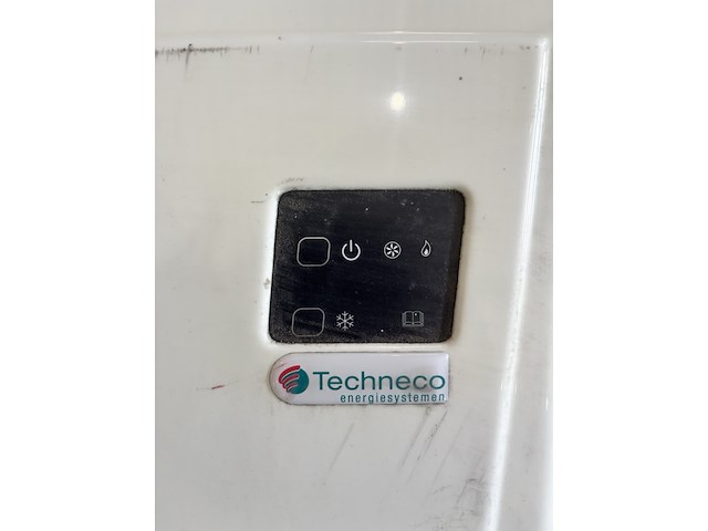 Lucht/water-warmtepompinstallatie, techneco elga, remeha en toshiba, 2014 - afbeelding 9 van  10