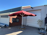 Lugano parasols (2x) - afbeelding 1 van  19
