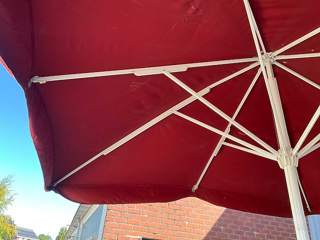 Lugano parasols (2x) - afbeelding 3 van  19
