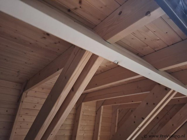 Lugarde blokhut (vuren) met veranda en zadeldak - 536x250cm - afbeelding 13 van  19