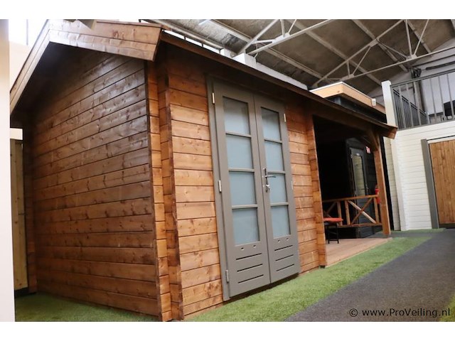 Lugarde blokhut (vuren) met veranda en zadeldak - 536x250cm - afbeelding 3 van  26