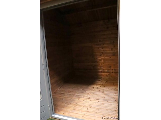 Lugarde blokhut (vuren) met veranda en zadeldak - 536x250cm - afbeelding 13 van  26