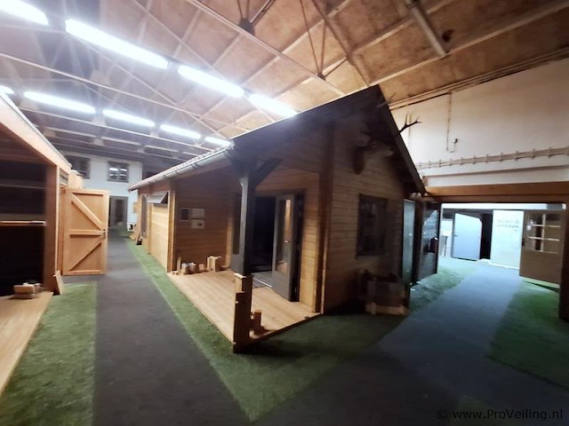 Lugarde (vuren) blokhut - 890x470cm - afbeelding 14 van  19