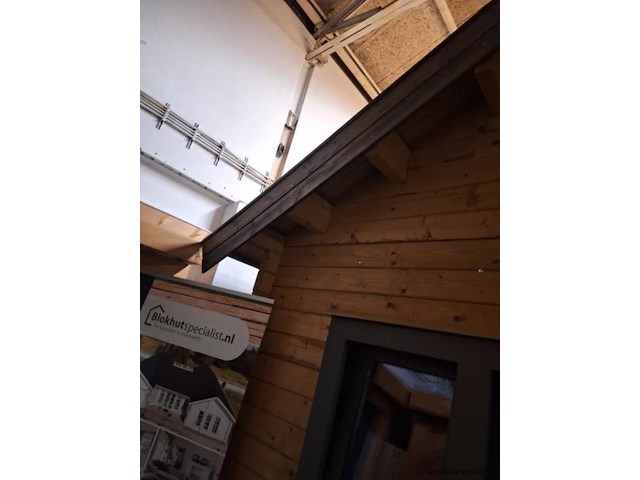Lugarde (vuren) blokhut - 890x470cm - afbeelding 6 van  19