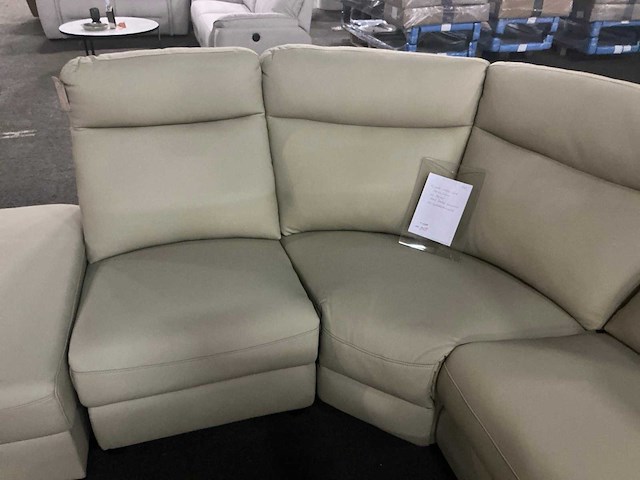 Luigi k8 hoek bankstel - afbeelding 10 van  12