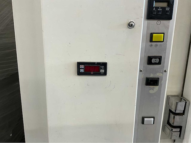 Luikenkast - afbeelding 2 van  15