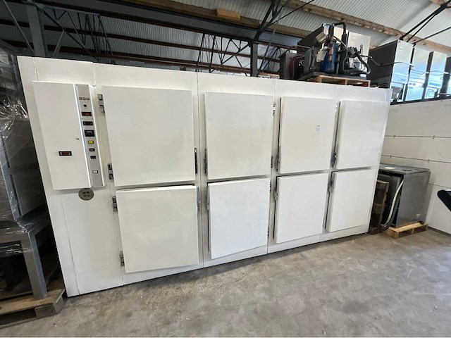 Luikenkast - afbeelding 1 van  15