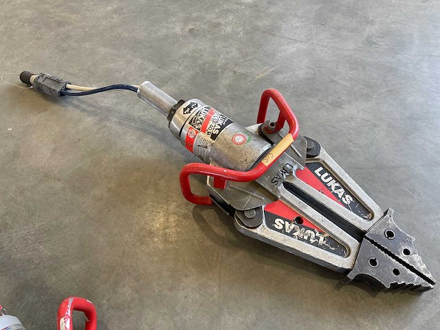 Lukas - lsp 40 b - jaws of life hydraulische spreider - afbeelding 1 van  5