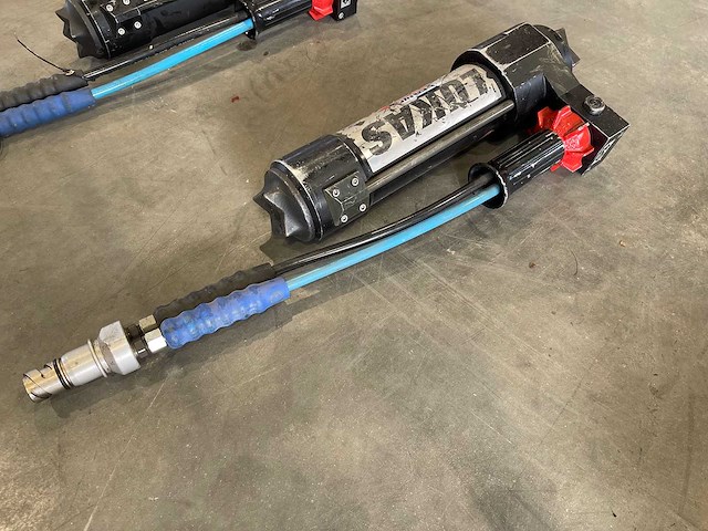 Lukas - ltr 3,5/820 en - jaws of life hydraulische telescopische reddingscilinder/ stemel - afbeelding 1 van  6