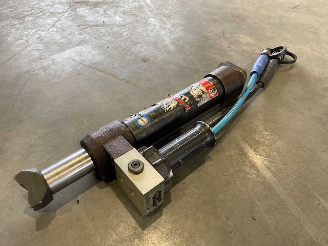 Lukas - lzr 12/300 en - jaws of life hydraulische telescopische reddingscilinder/ stemel - afbeelding 1 van  4