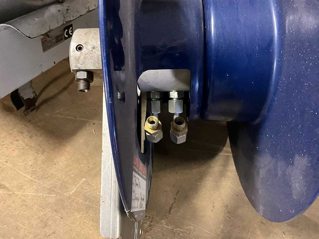 Lukas dubbele hydraulische slanghaspel (2x) - afbeelding 8 van  9