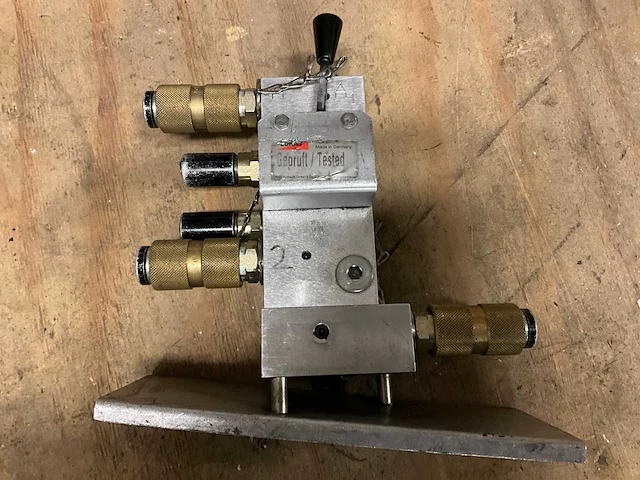 Lukas hydraulische hogedruk verdeelblok - afbeelding 3 van  4
