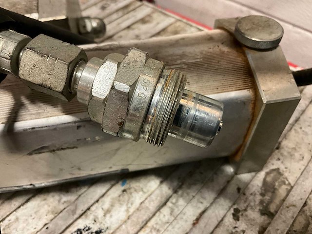 Lukas lh2/0,9-70 hydraulische hogedruk handpomp (5x) - afbeelding 3 van  4