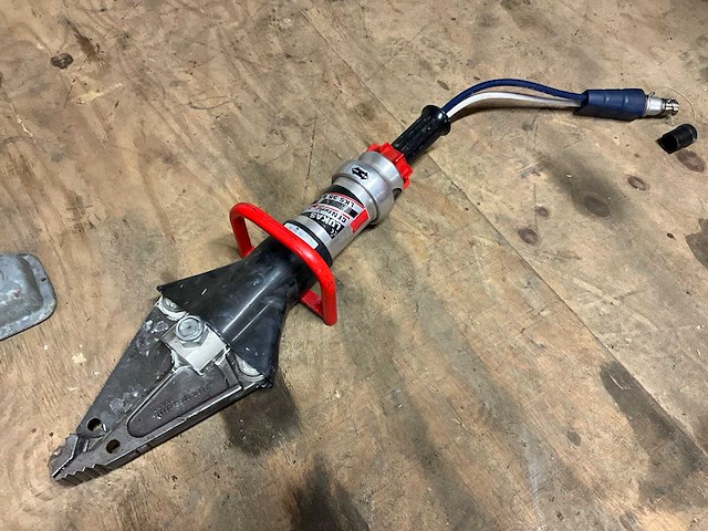 Lukas lks 35 en hydraulische schaar / spreider - afbeelding 1 van  5