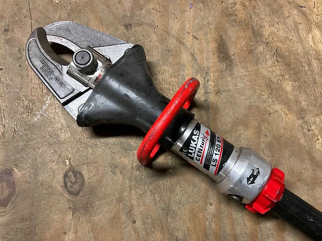 Lukas ls 120 en hydraulische schaar - afbeelding 3 van  6