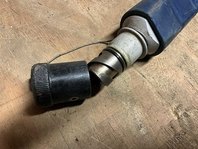 Lukas ltr 3,5/820 hydraulische 3 stage cilinder - afbeelding 5 van  5