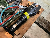 Lukas set hydraulisch redgereedschap - afbeelding 12 van  17