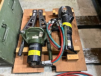 Lukas set hydraulisch redgereedschap - afbeelding 10 van  17