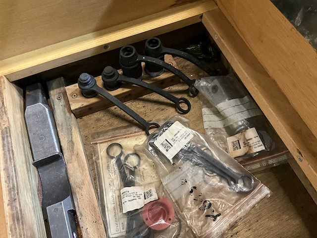 Lukas set hydraulisch redgereedschap - afbeelding 17 van  17