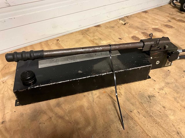 Lukas zph 1a/5 hydraulische handpomp - afbeelding 2 van  5