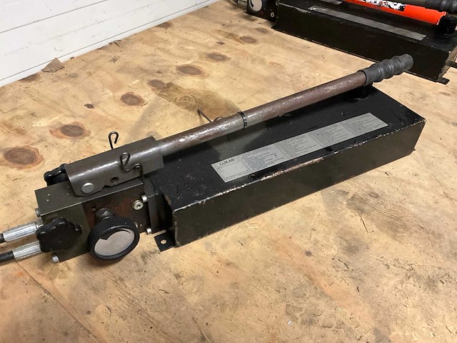 Lukas zph 1a/5 hydraulische handpomp - afbeelding 4 van  5