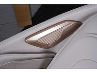 Lumaseat - massagestoel - melbourne - configuratie full option - wit - afbeelding 2 van  6