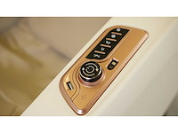 Lumaseat - victoria - massagestoel - wit - afbeelding 9 van  20