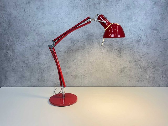 Lumina base naomi - design bureaulamp - afbeelding 1 van  8
