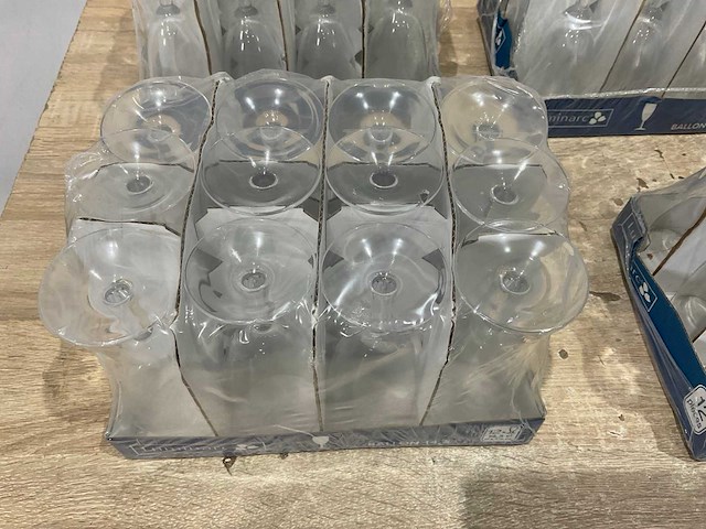 Luminarc - champagne glazen - afbeelding 4 van  6