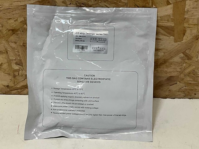 Lumiparts 2.21.1602 led strip 24v 927 16,42w/m 3000k - afbeelding 2 van  2