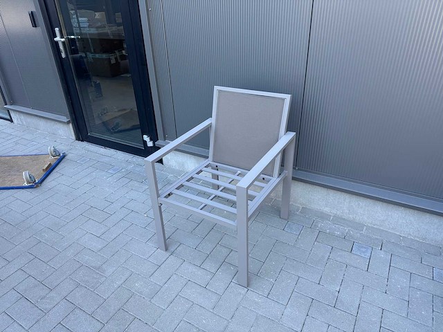 Lumo - tuinstoel - afbeelding 4 van  4