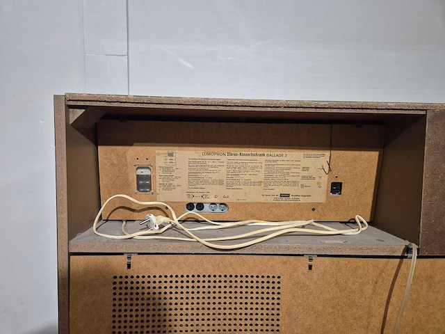 Lumophon - vintage - tv - audio meubel - tv cabinet - afbeelding 4 van  8