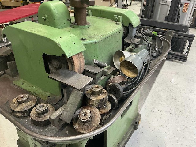 Lumsden machine - 47/3450 - viersteens slijpmachine - afbeelding 5 van  8