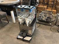 Lunamil slushpuppy machine