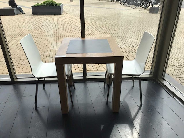Lunchroommeubilair (4x) - afbeelding 3 van  8