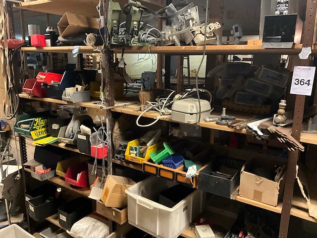 Lundia legbordstelling met inhoud - afbeelding 8 van  9