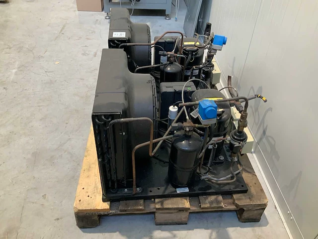 L’unité hermetique - condensor (2x) - afbeelding 3 van  3