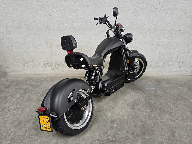 Luqi - elektrische bromscooter - hl chopper - 45km uitvoering fnd82s - afbeelding 7 van  11