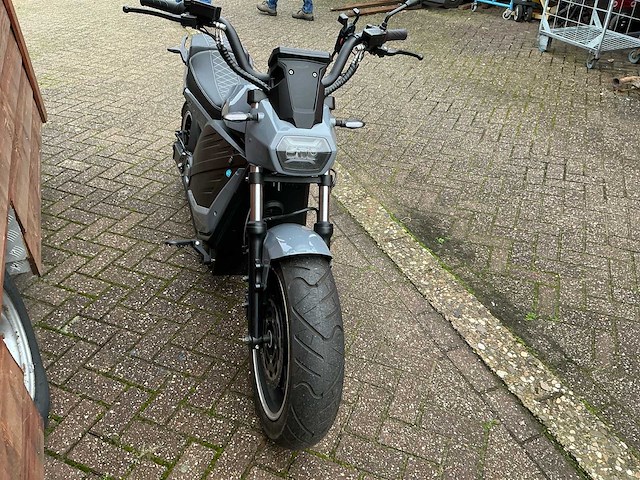 Luqi hl6 pro motorfiets - afbeelding 19 van  22