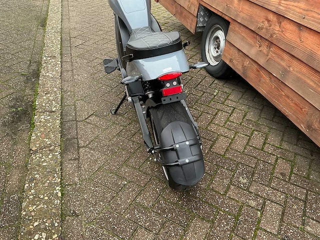 Luqi hl6 pro motorfiets - afbeelding 17 van  19