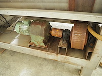 Lutetia - afbeelding 2 van  12