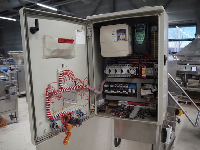 Lutetia - afbeelding 2 van  12