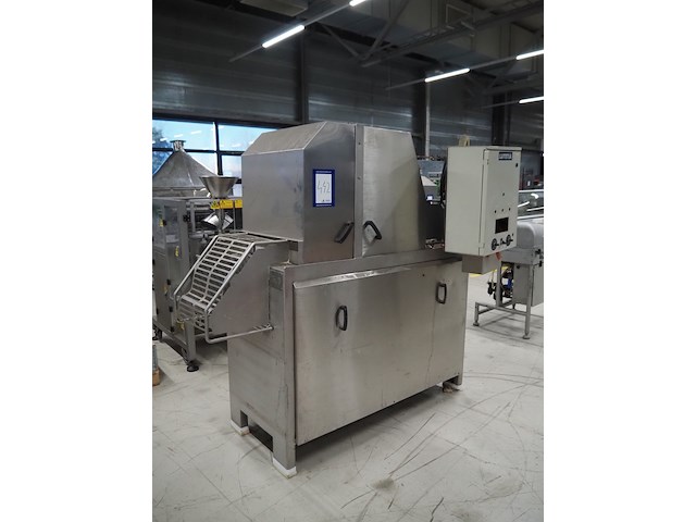 Lutetia - afbeelding 1 van  12