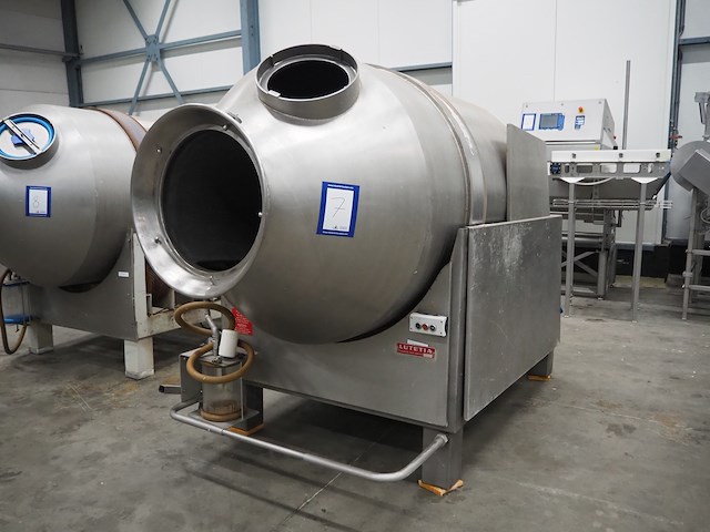 Lutetia - afbeelding 1 van  16