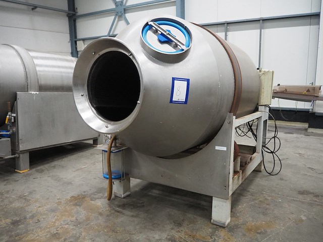 Lutetia - afbeelding 1 van  11