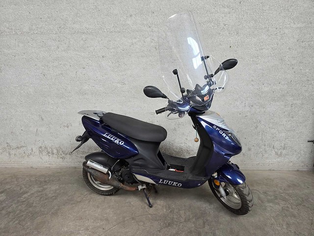 Luuko - snorscooter - sport - 25km uitvoering - afbeelding 2 van  7