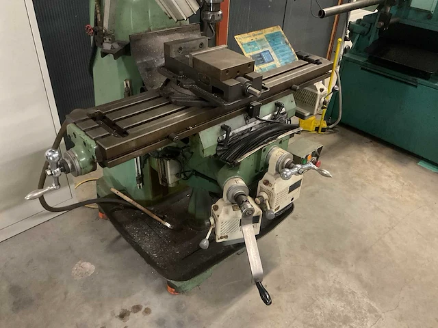 Lux mill bedfreesmachines met beweegbare kolom - afbeelding 15 van  19