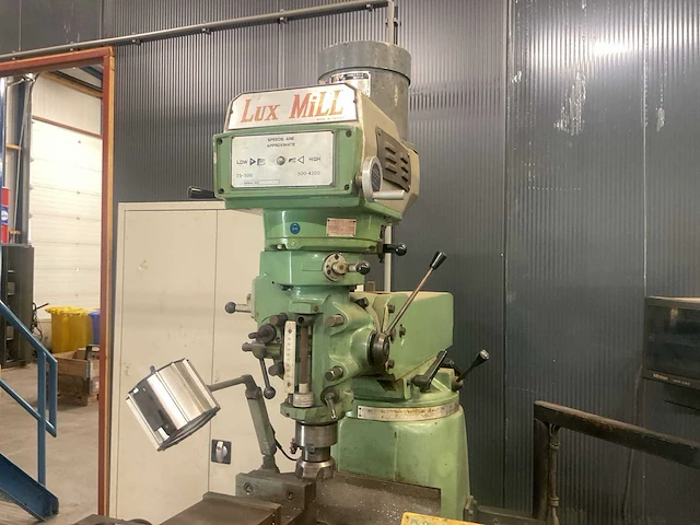 Lux mill bedfreesmachines met beweegbare kolom - afbeelding 14 van  19
