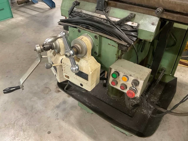 Lux mill bedfreesmachines met beweegbare kolom - afbeelding 16 van  19