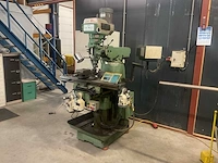 Lux mill bedfreesmachines met beweegbare kolom